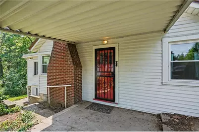 10528 Country Club Lane, Deerfield, OH 44449 - Photo 2