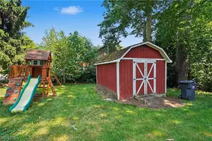 10528 Country Club Ln, Deerfield, OH 44449 - Photo 36