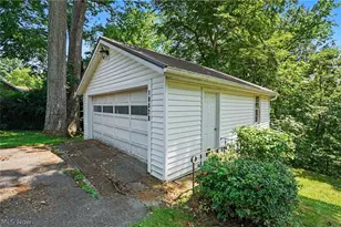 10528 Country Club Ln, Deerfield, OH 44449 - Photo 34