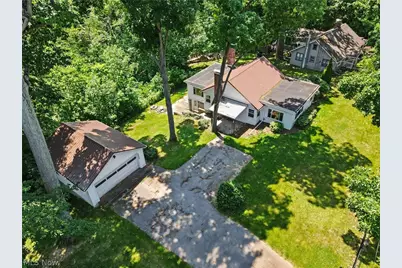 10528 Country Club Lane, Deerfield, OH 44449 - Photo 42