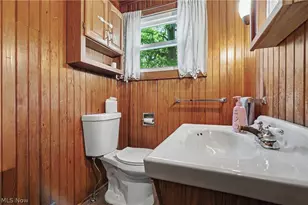10528 Country Club Ln, Deerfield, OH 44449 - Photo 20