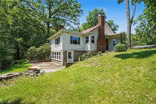10528 Country Club Ln, Deerfield, OH 44449 - Photo 32