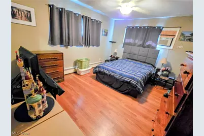 1585 Kingsley Avenue, Akron, OH 44313 - Photo 8