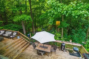 1585 Kingsley Ave, Akron, OH 44313 - Photo 2