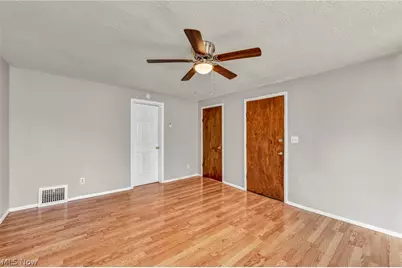 1559 Hopkins Avenue, Oakwood, OH 44107 - Photo 14