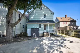 1559 Hopkins Ave, Oakwood, OH 44107 - Photo 4