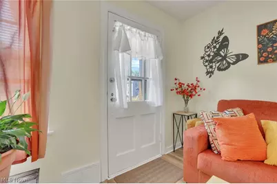 425 Taylor Street, Zanesville, OH 43701 - Photo 6