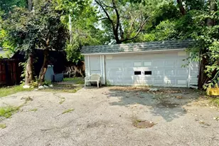 3414 E 121st St, Loveland, OH 44120 - Photo 14