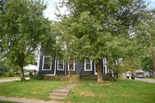 1055 Blue Ave, Zanesville, OH 43701 - Photo 1