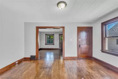 4453 W 48th Street #2/UP, Loveland, OH 44144 - Photo 6