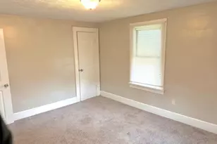 627 Roscoe Ave, Akron, OH 44306 - Photo 16