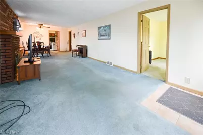 2696 Christensen Avenue, Akron, OH 44314 - Photo 10