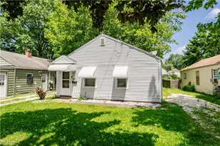 939 Clifford Ave, Akron, OH 44306 - Photo 2