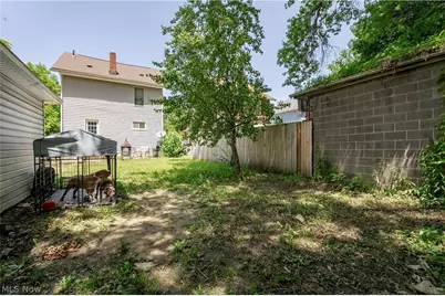 190 E Archwood Avenue, Akron, OH 44301 - Photo 24