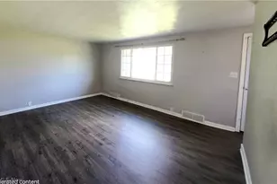 329 Thomas St, Wintersville, OH 43953 - Photo 10