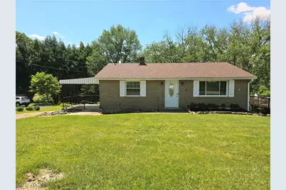 329 Thomas Street, Wintersville, OH 43953 - Photo 2