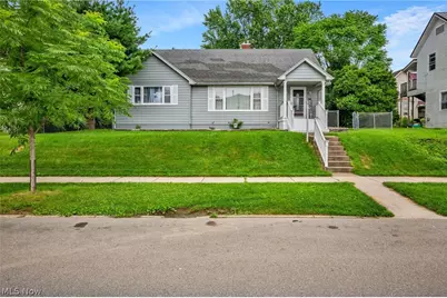 310 N 10th Street, Cambridge, OH 43725 - Photo 8