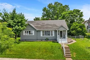 310 N 10th St, Cambridge, OH 43725 - Photo 2
