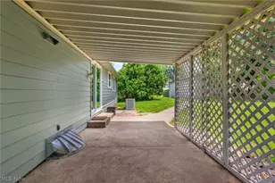 310 N 10th St, Cambridge, OH 43725 - Photo 32