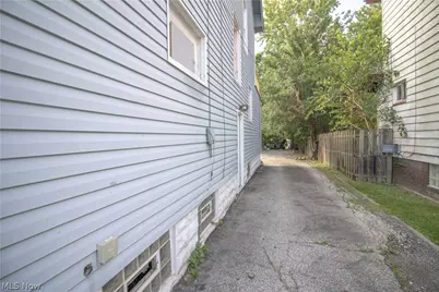 12707 Harvard Avenue, Loveland, OH 44105 - Photo 16
