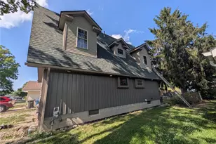 351 Essex Rd, Vermilion, OH 44089 - Photo 14