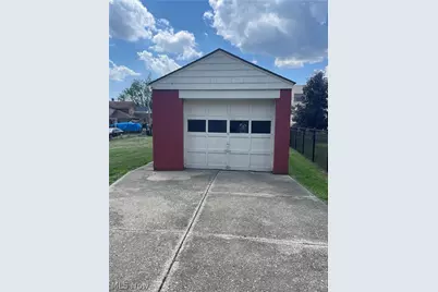 609 1st Street NE, Massillon, OH 44646 - Photo 34