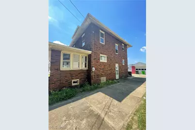 609 1st Street NE, Massillon, OH 44646 - Photo 2
