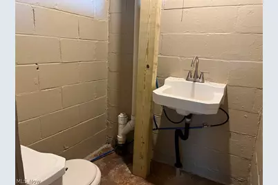 105 Church Street, Weirton, WV 26062 - Photo 10