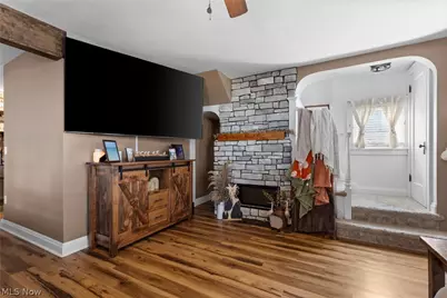 614 Hickory Street, Martins Ferry, OH 43935 - Photo 8