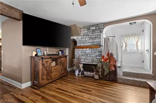 614 Hickory St, Martins Ferry, OH 43935 - Photo 8