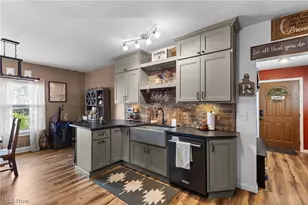 614 Hickory St, Martins Ferry, OH 43935 - Photo 14