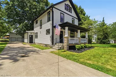 313 S Summit Street, Smithville, OH 44677 - Photo 2