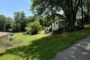 4123 Main St, New Philadelphia, OH 44663 - Photo 2