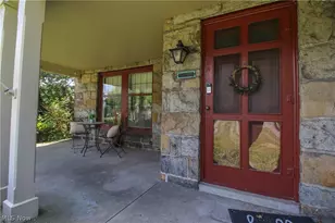 4036 Hudson Dr, Boardman, OH 44512 - Photo 2