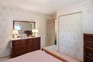 759 Orrville Ave, Cuyahoga Falls, OH 44221 - Photo 16