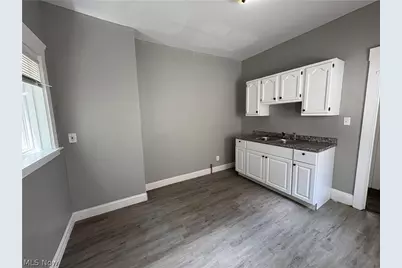 1138 E 114th Street, Loveland, OH 44108 - Photo 2