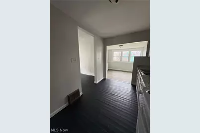 1200 Girard Street, Akron, OH 44301 - Photo 2