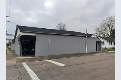 1123 Pine Street, Zanesville, OH 43701 - Photo 1