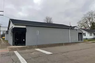 1123 Pine St, Zanesville, OH 43701 - Photo 1