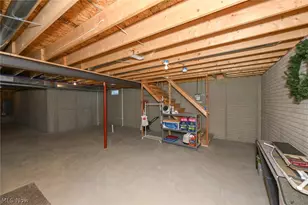 246 Columbine Ave, Akron, OH 44312 - Photo 42