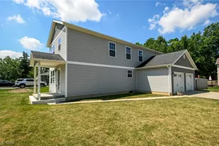 246 Columbine Ave, Akron, OH 44312 - Photo 8