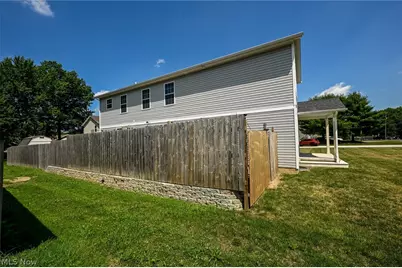246 Columbine Avenue, Akron, OH 44312 - Photo 44