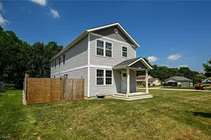 246 Columbine Ave, Akron, OH 44312 - Photo 6