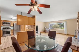 2075 Heatherlane Dr, Grandview Heights, OH 44147 - Photo 4