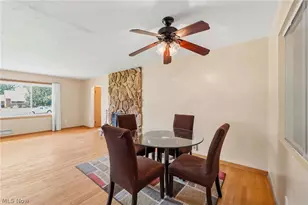 2075 Heatherlane Dr, Grandview Heights, OH 44147 - Photo 20