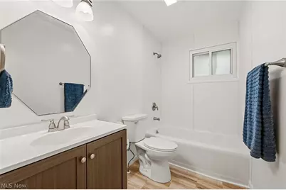 2075 Heatherlane Drive, Grandview Heights, OH 44147 - Photo 6