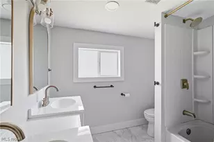 1055 Jackson St, Vermilion, OH 44089 - Photo 20