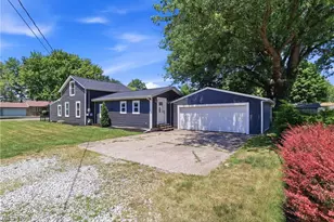 1055 Jackson St, Vermilion, OH 44089 - Photo 2