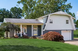 2915 Thorn Dr, South Zanesville, OH 43701 - Photo 1