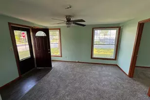 856 Peach Blvd, Willoughby, OH 44094 - Photo 4